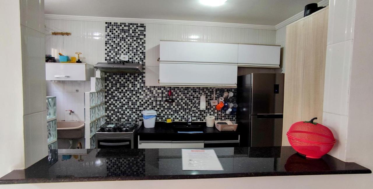 Casa Com Wi-Fi Qualidade- Ar Condicionado - Completa - Praia Da Enseada Гуаружа Екстериор снимка