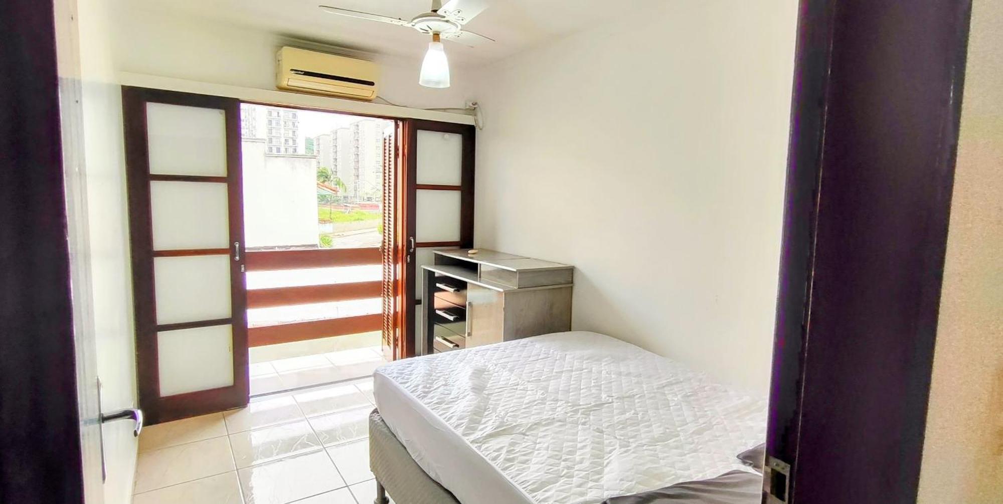 Casa Com Wi-Fi Qualidade- Ar Condicionado - Completa - Praia Da Enseada Гуаружа Екстериор снимка